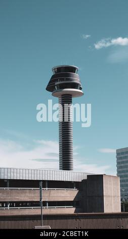 Clarion Hotel am Flughafen Stockholm Arlanda. Wunderschöne, moderne Gebäude Stockfoto