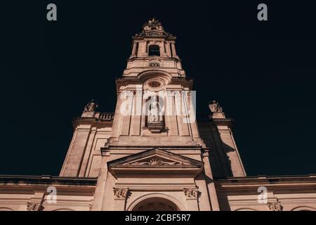Hauptbasilika des Heiligtums von fatima in Fatima, Portugal Stockfoto