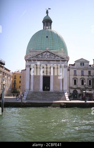 San Simeone Piccolo Kirche In Venedig Stockfoto