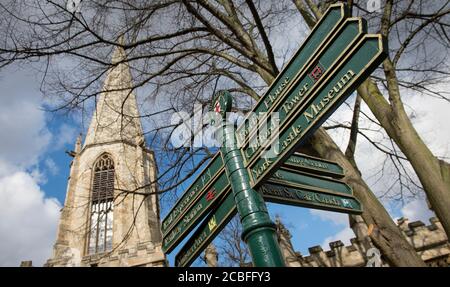 Touristenschild in der City of York, Yorkshire, England. Stockfoto