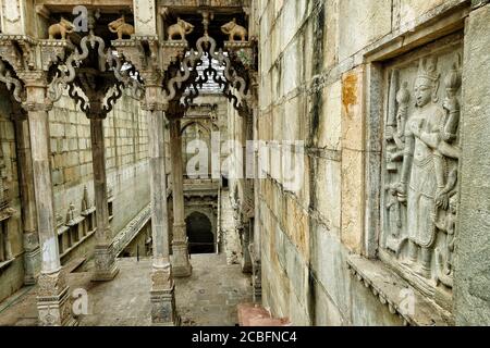 Raniji KI Baori, auch bekannt als Queen's Steepwell ist ein bekannter Steepwell in Bundi Stadt, Rajasthan. Indien. Stockfoto