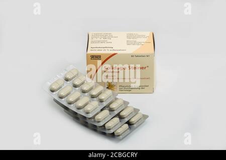 KIEW, UKRAINE - 17. FEBRUAR 2019: Solidago Steiner Tabletts Pack von Aristo Pharma. Die Aristo Pharma GmbH wurde 2008 in Berlin gegründet. Stockfoto