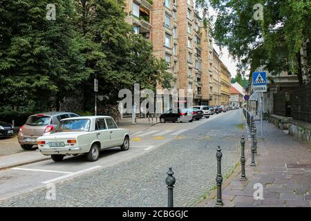 Ljubljana, Slowenien - 16. Juli 2018: Rimska Ceska Straße in Ljubljana, Slowenien Stockfoto