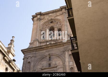 Architektur historische Gebäude in Granada Spanien Sommerabend Stockfoto