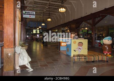 Göteborg, Schweden - Juni 17 2019: Die Ansicht der Statue am Bahnhof am 17 2019. Juni in Göteborg, Schweden. Stockfoto