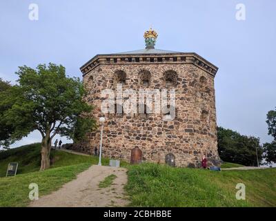 Göteborg, Schweden - Juni 16 2019: Der Blick auf Skansen Kronan Festung auf Risasberget Hügel am 16 2019. Juni in Göteborg, Schweden. Stockfoto