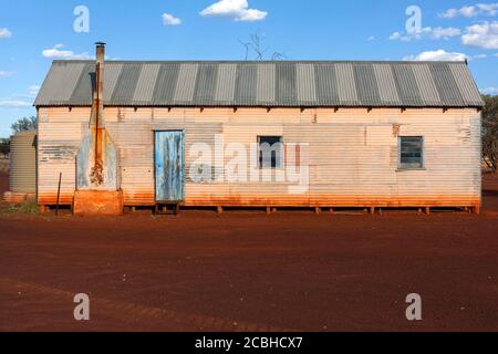 Wellblechgebäude, Lake Mason Homestead, Central Midlands, Western Australia Stockfoto