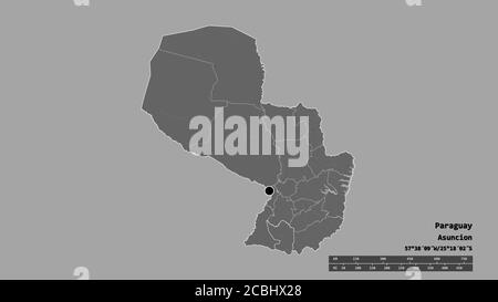 Entsättigte Form von Paraguay mit seiner Hauptstadt, der wichtigsten regionalen Teilung und dem getrennten Misiones-Gebiet. Beschriftungen. Höhenkarte mit zwei Ebenen. 3D-Rendering Stockfoto