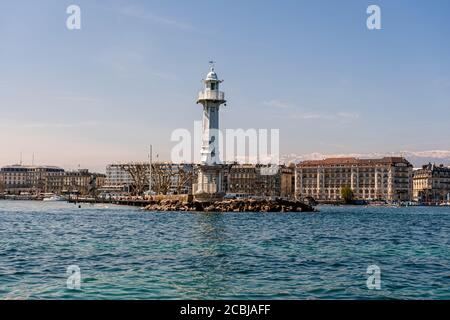 Genf, Schweiz - 14 April, 2019: Leuchtturm am Genfer See (Lac Leman), Genf, Schweiz - Bild Stockfoto