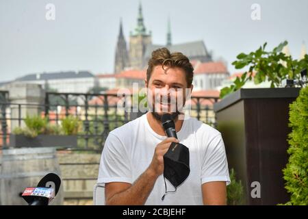 Prag, Tschechische Republik. August 2020. Der Schweizer Tennisspieler Stanislas 'Stan' Wawrinka spricht während einer Pressekonferenz vor dem Herausforderer der Prague Open ATP am 14. August 2020 in Prag, Tschechien. Kredit: VIT Simanek/CTK Foto/Alamy Live Nachrichten Stockfoto