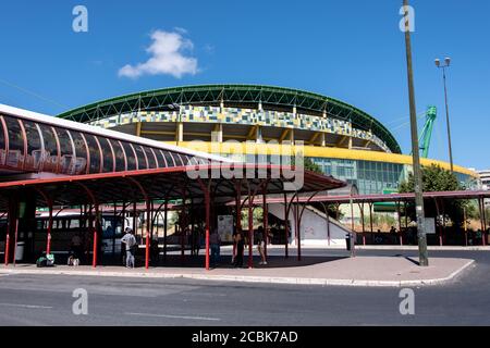 Lissabon, Portugal. August 2020. Fußball: Champions League, Finale 2020, das Stadion 'Estadio Jose Alvalade XXI', das Heimstadion des Fußballvereins Sporting Lissabon. Das Stadion ist einer der beiden Austragungsorte für die Finalspiele der Champions League 2020. Quelle: Matthias Balk/dpa/Alamy Live News Stockfoto