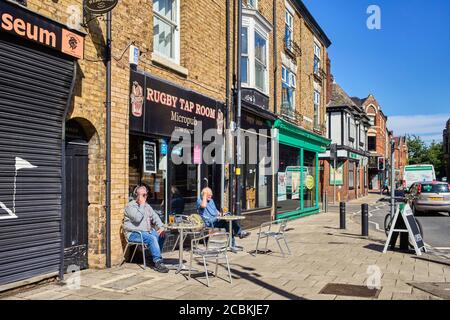 Rugby Tap Room Micropub gegenüber der Rugby School in Warwickshire Stockfoto