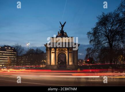 The Wellington Arch at Night, Hyde Park, London, England Stockfoto