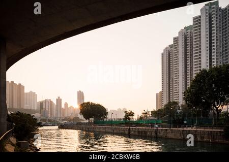 Aberdeen Harbour bei Sonnenuntergang, Hong Kong Insel, China Stockfoto