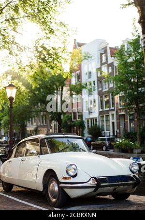 Oldtimer, Jordaan District, Amsterdam, Niederlande Stockfoto