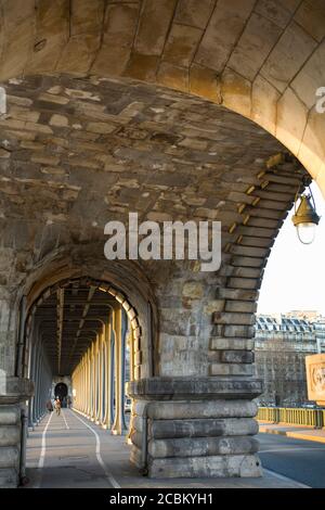 Bir-hakeim-Brücke, Paris, Frankreich Stockfoto