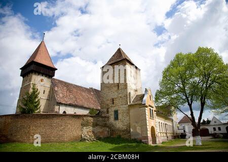 Wehrkirche in Siebenbürgen, mittelalterliche UNESCO-Weltkulturerbe, Brateiu, Rumänien, Europa Stockfoto