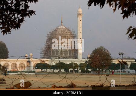 Hazratbal-Schrein. Kaschmirs heiligster muslimischer Schrein. Srinagar. Jammu und Kaschmir, Indien Stockfoto