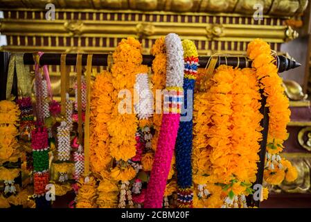 Reihen von Phuang Malai (Blumengirlanden), Koh Samui, Thailand Stockfoto