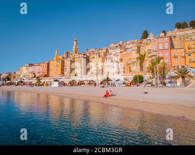 Blick auf die Altstadt von Menton, Provence-Alpes-Cote d'Azur, Frankreich. Stockfoto