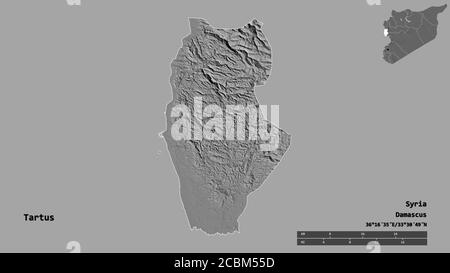 Form von Tartus, Provinz Syrien, mit seiner Hauptstadt isoliert auf festem Hintergrund. Entfernungsskala, Regionenvorschau und Beschriftungen. Höhenkarte mit zwei Ebenen. 3 Stockfoto