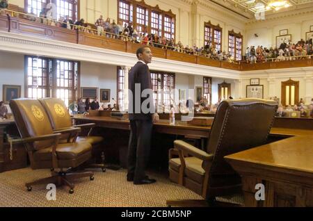 Austin, Texas, USA, 28. Oktober 2006: Keynote Speech von Barack Obama bei der Eröffnungssitzung des Texas Book Festivals 2006 im State Capitol. ©Bob Daemmrich Stockfoto