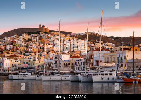 Ermoupoli auf der Insel Syros in Griechenland. Stockfoto