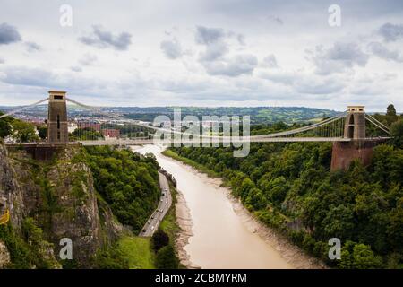 Isambard Kingdoms Brunels Clifton Hängebrücke über die avon-Schlucht. Bristol, England. Juli 2020 Stockfoto