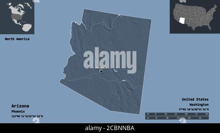 Form von Arizona, Bundesstaat der Vereinigten Staaten von Festland, und seine Hauptstadt. Entfernungsskala, Vorschauen und Beschriftungen. Farbige Höhenkarte. 3D-Rendering Stockfoto