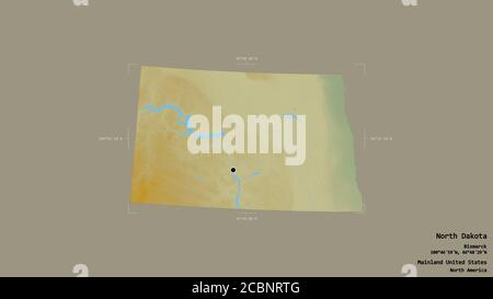Gebiet von North Dakota, Bundesstaat Festland USA, isoliert auf einem soliden Hintergrund in einem georeferenzierten Begrenzungsrahmen. Beschriftungen. Topografische Reliefkarte. Stockfoto