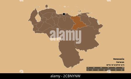 Entsättigte Form Venezuelas mit seiner Hauptstadt, der wichtigsten regionalen Teilung und dem abgetrennten Anzoátegui-Gebiet. Beschriftungen. Komposition von gemusterten Texturen. Stockfoto