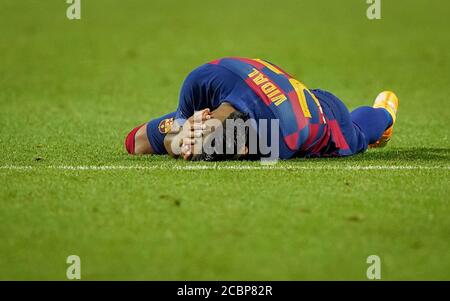 Lissabon, Lissabon, Portugal, 14. August 2020. Arturo Vidal (Barca) im Viertelfinale der UEFA Champions League Finalturnier FC BAYERN MÜNCHEN - FC BARCELONA in der Saison 2019/2020, FCB, München, Barca © Peter Schatz / Alamy Live News / Pool - die UEFA-VORSCHRIFTEN VERBIETEN DIE VERWENDUNG VON FOTOS als BILDSEQUENZEN und/oder QUASI-VIDEO - Nationale und internationale Nachrichtenagenturen AUSSCHLIESSLICH zur redaktionellen Verwendung Stockfoto