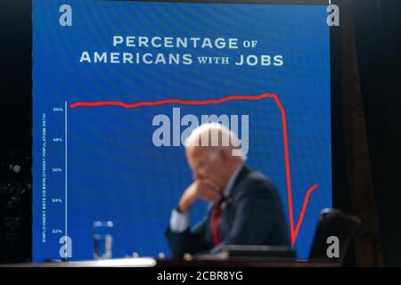 WILMINGTON, DELAWARE, USA - 13. August 2020 - US-Präsidentschaftskandidat Joe Biden mit Kamala Harris spricht beim State of COVID-19 Briefing in Wilming Stockfoto