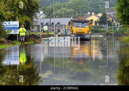 Straßen wegen Überschwemmungen gesperrt, Rosscarbery, West Cork, Irland Stockfoto