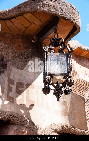 Kunstvolle Lampe in Barcelona, Spanien. Stockfoto