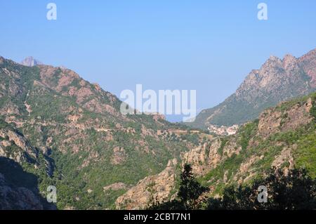 Gorges de la Spelunca im Süden Korsikas Stockfoto