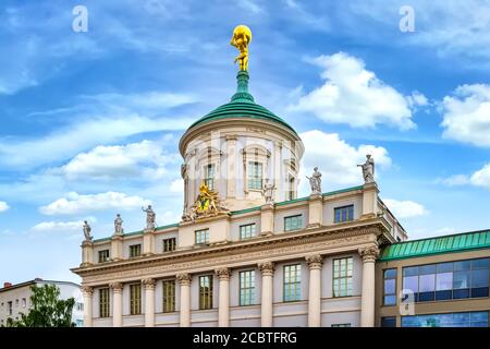 Altes Rathaus am Alten Markt in Potsdam Stockfoto