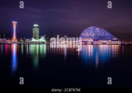 Skyline und Hafen von Kobe Tower Kansai Japan, Kobe Osaka, Japan, Japan City Skyline, Kobe Skyline Stockfoto