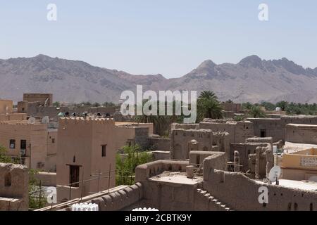 Außenaufnahme von Nizwa von der Spitze des Nizwa Fort Stockfoto