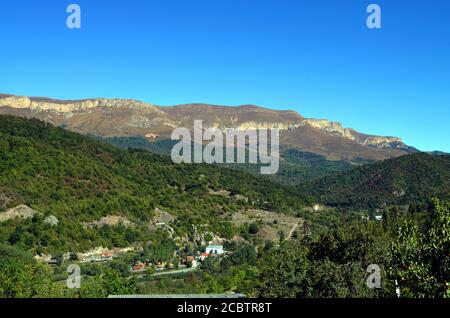 Armenien Blick auf die Stadt unter Dilijan Stockfoto