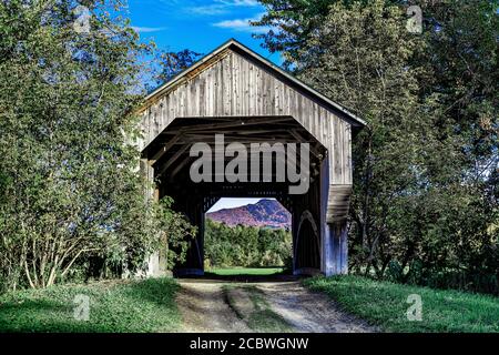 Gates Farm Covered Bridge, Cambridge, Vermont, USA. Stockfoto