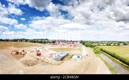 Luftaufnahme eines neuen und Häuser noch im Bau In Bodicote england Stockfoto