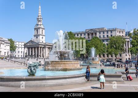 Brunnen und St. Martin-in-the-Fields Kirche, Trafalgar Square, City of Westminster, Greater London, England, Großbritannien Stockfoto
