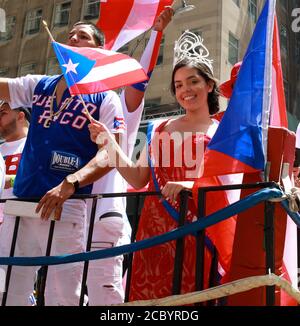 New York Städte jährliche Puerto Rican Day Parade auf 5th ave. Manhattan. Stockfoto