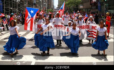 New York Städte jährliche Puerto Rican Day Parade auf 5th ave. Manhattan. Stockfoto