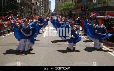 New York Städte jährliche Puerto Rican Day Parade auf 5th ave. Manhattan. Stockfoto