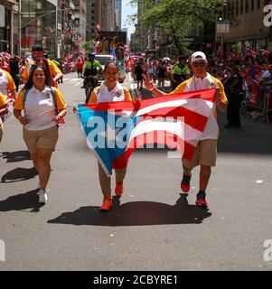 New York Städte jährliche Puerto Rican Day Parade auf 5th ave. Manhattan. Stockfoto