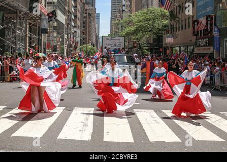 New York Städte jährliche Puerto Rican Day Parade auf 5th ave. Manhattan. Stockfoto