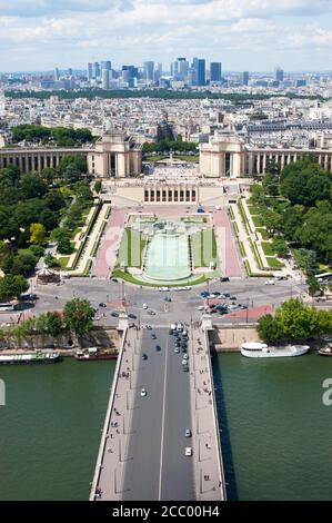 Palais de Chaillot, Paris, Frankreich, gefangen vom Eiffelturm Stockfoto