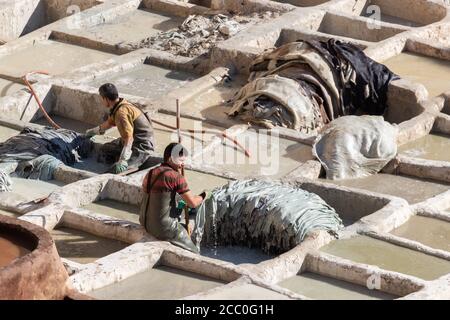 Fez, Marokko 01/02/2020 Choura Gerberei weltbekannten Ort der Lederherstellung Stockfoto